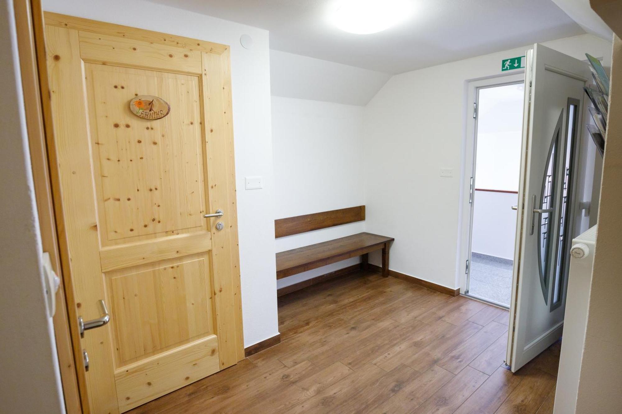 Kmetija Na Cendavs Apartment Cerkno Exterior photo